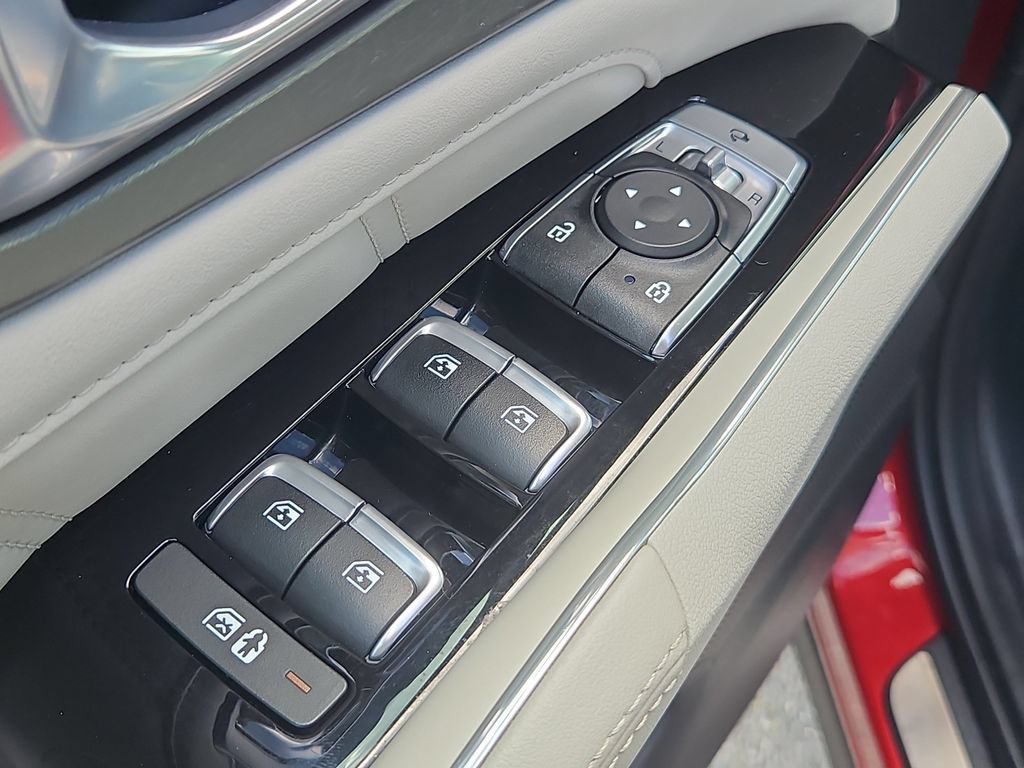 Certified 2023 Kia Sorento SX Prestige w/ Panoramic Sunroof Package AWD/4WD image 23