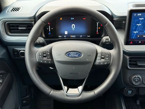 New 2026 Ford Maverick Lariat w/ Black Appearance Package image 31