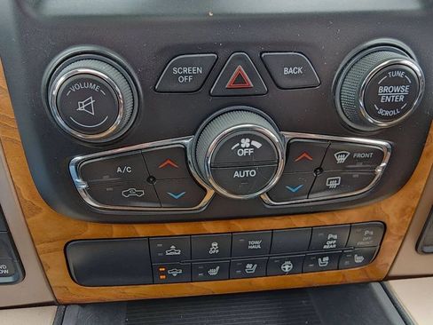 Used 2016 RAM 1500 Laramie Longhorn w/ Convenience Group AWD/4WD image 24