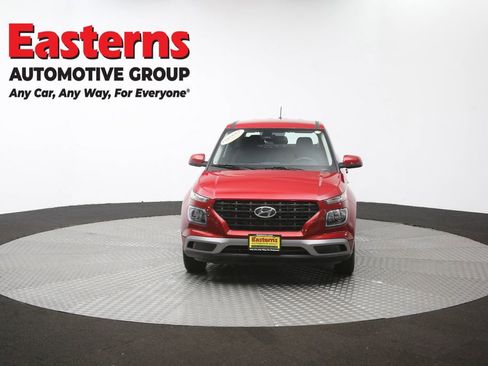 Used 2025 Hyundai Venue SE FWD image 51