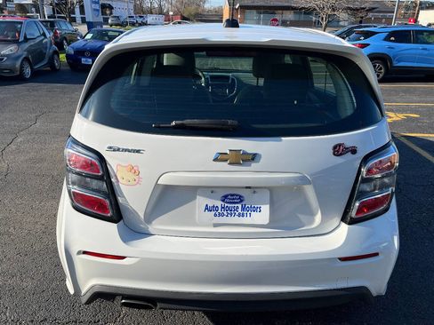 Used 2017 Chevrolet Sonic LT FWD image 14