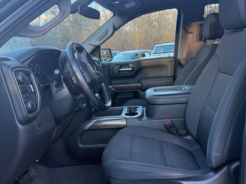 Used 2020 Chevrolet Silverado 1500 RST image 6