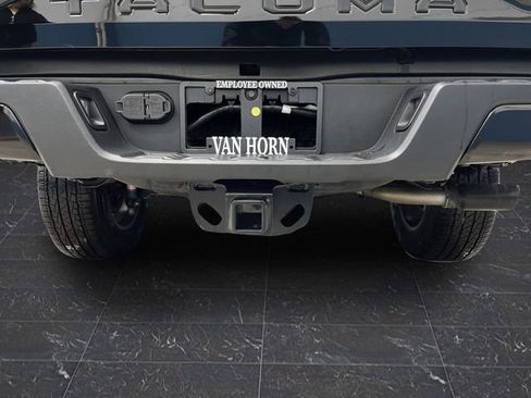 Used 2023 Toyota Tacoma TRD Sport image 33