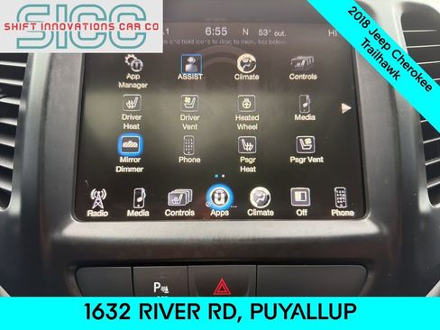 Used 2018 Jeep Cherokee Trailhawk w/ Quick Order Package 25L image 13