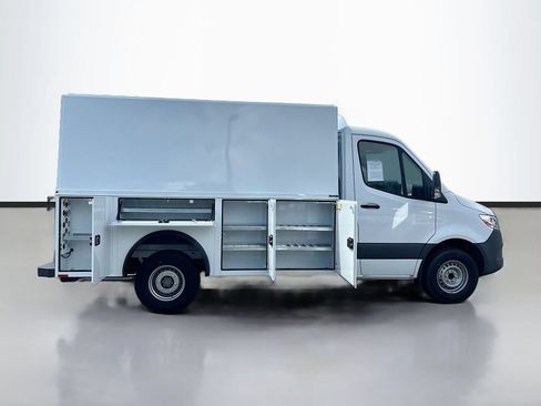 Used 2024 Mercedes-Benz Sprinter 3500 image 6