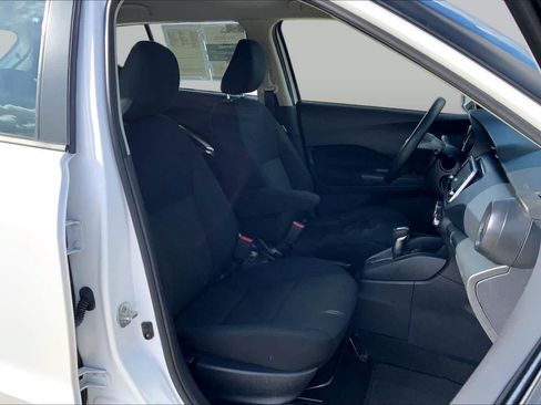 Used 2024 Nissan Kicks S FWD image 9