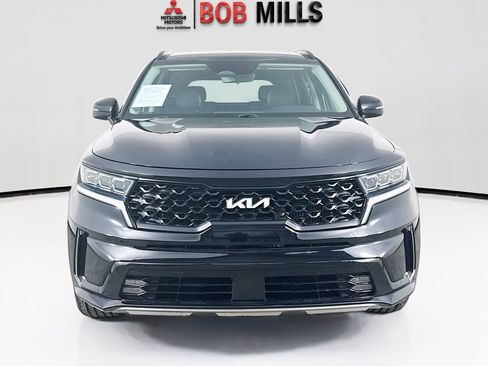 Used 2022 Kia Sorento SX FWD image 2