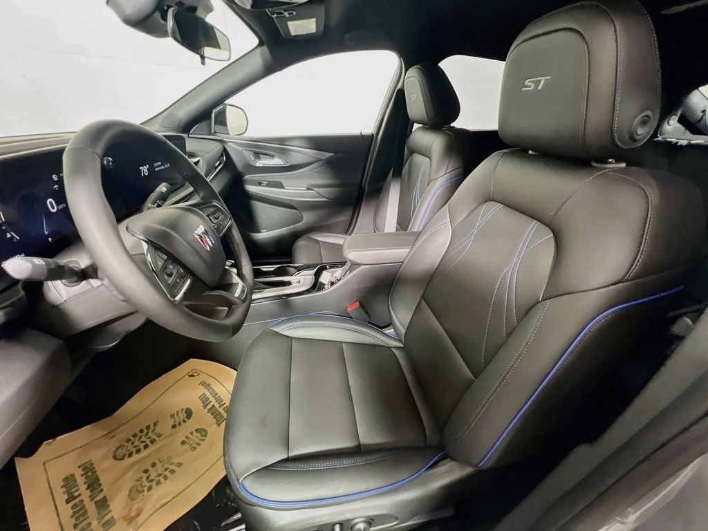 New 2026 Buick Envista Sport Touring w/ Convenience I Package FWD image 18