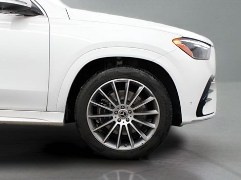 Used 2024 Mercedes-Benz GLE 350 4MATIC image 40