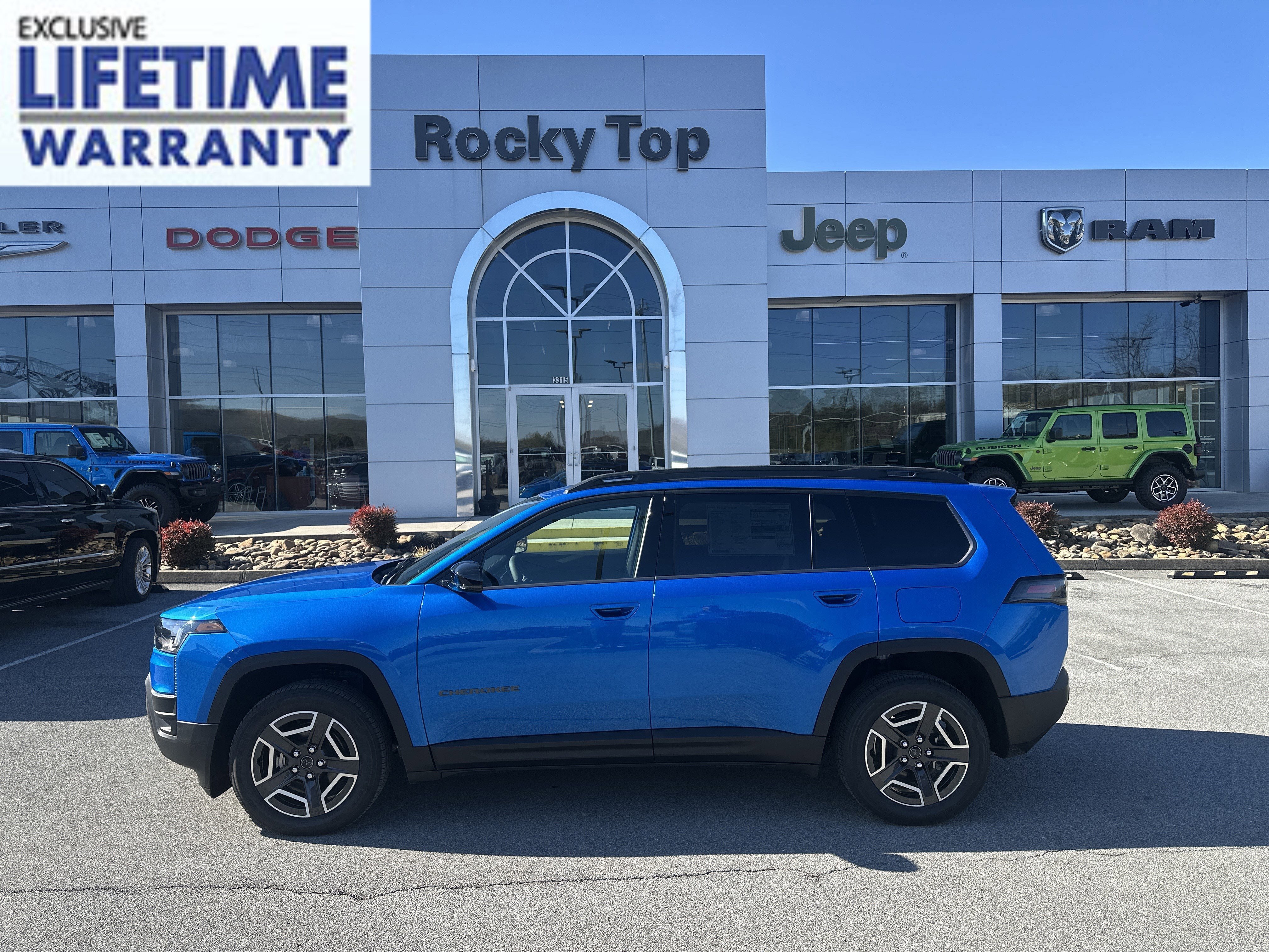 New 2026 Jeep Cherokee Limited AWD/4WD image 1