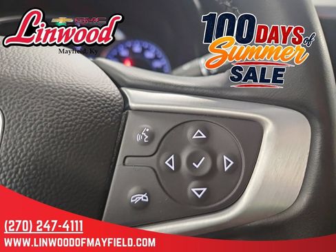 Used 2023 GMC Acadia SLT FWD image 23