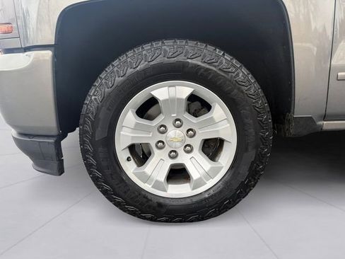 Used 2017 Chevrolet Silverado 1500 LT w/ All Star Edition image 9