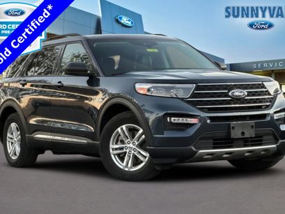 Certified 2022 Ford Explorer XLT w/ Equipment Group 202A