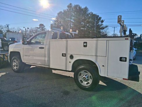 Used 2018 Chevrolet Silverado 2500 W/T w/ WT Fleet Convenience Package image 7