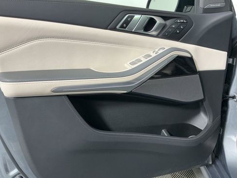 Certified 2024 BMW X7 M60i w/ Executive Package image 19