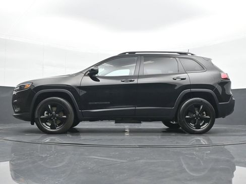 Used 2021 Jeep Cherokee Latitude Plus image 18