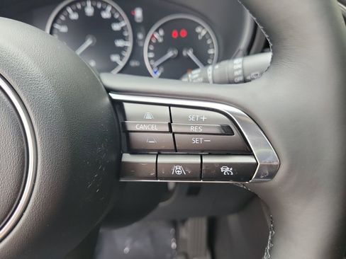New 2026 MAZDA MAZDA3 Hatchback w/Premium Plus Pkg image 23