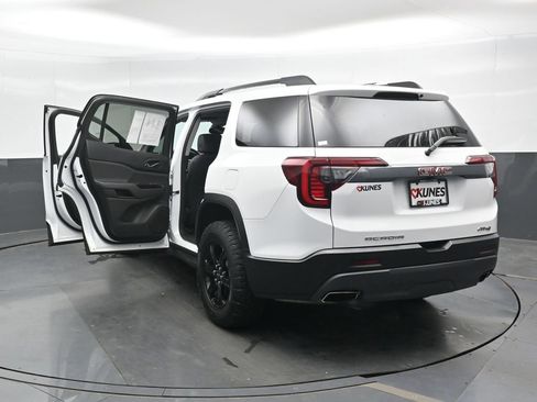 Used 2023 GMC Acadia AT4 w/ Technology Package AWD/4WD image 45