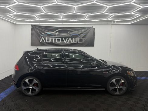 Used 2018 Volkswagen GTI S FWD image 2