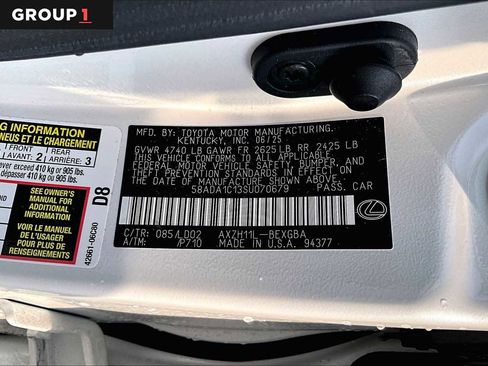 Used 2025 Lexus ES 300h w/ Premium Package image 33