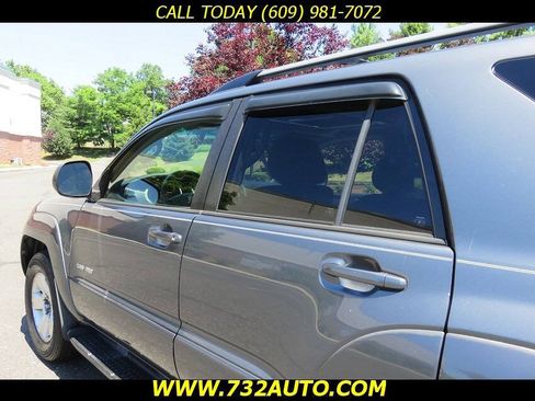 Used 2004 Toyota 4Runner SR5 w/ Preferred Accessory Pkg AWD/4WD image 24