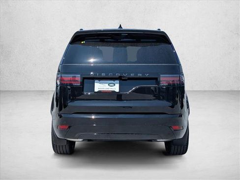 New 2025 Land Rover Discovery Dynamic SE AWD/4WD image 8