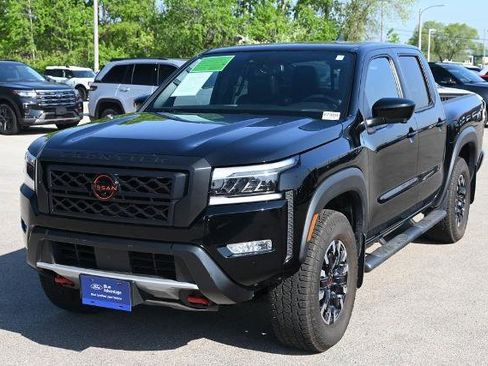 Used 2022 Nissan Frontier PRO-4X image 5