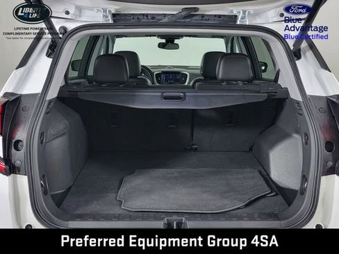 Used 2022 GMC Terrain SLT w/ Infotainment Package II AWD/4WD image 16