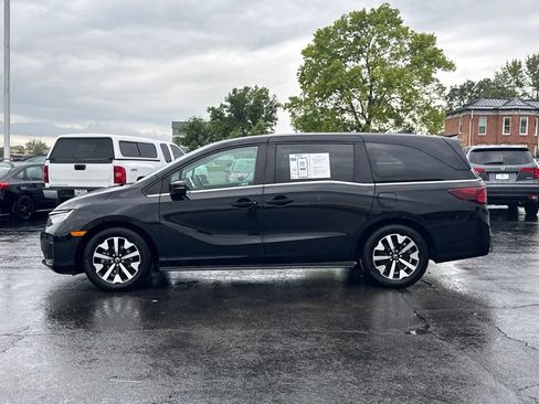 Used 2025 Honda Odyssey EX-L image 3