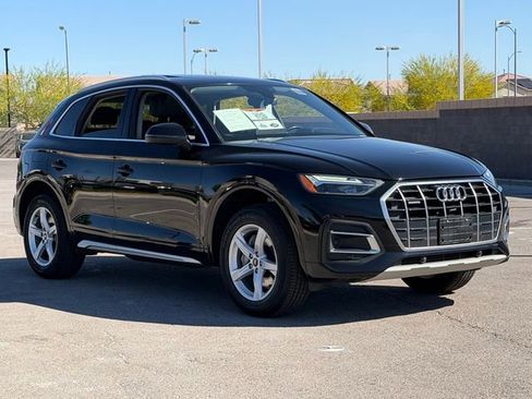 Used 2023 Audi Q5 2.0T Premium w/ Convenience Package image 9
