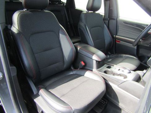 Used 2023 Ford Escape ST-Line Select image 10