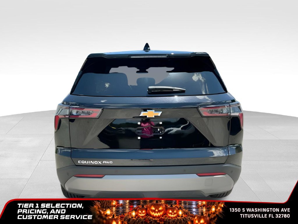Used 2025 Chevrolet Equinox LT AWD/4WD image 8