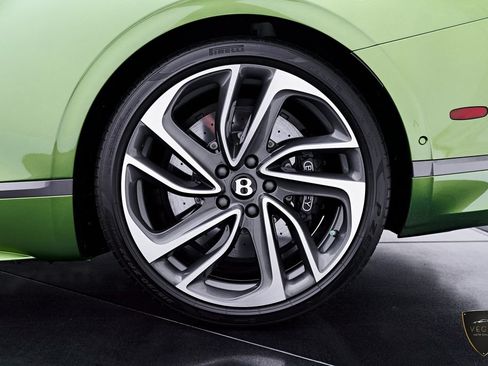 Used 2025 Bentley Continental GT Speed AWD/4WD image 28