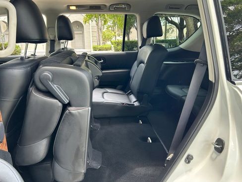 Used 2022 Nissan Armada SL AWD/4WD image 40