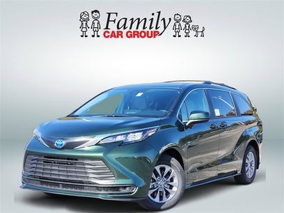 New 2025 Toyota Sienna LE