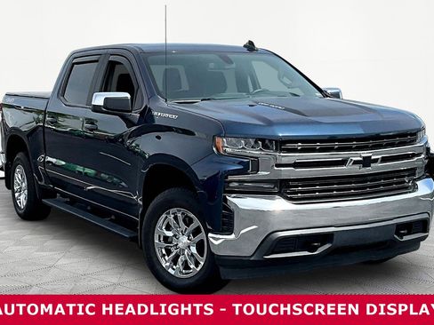 Used 2020 Chevrolet Silverado 1500 LT w/ LT Value Package AWD/4WD image 3