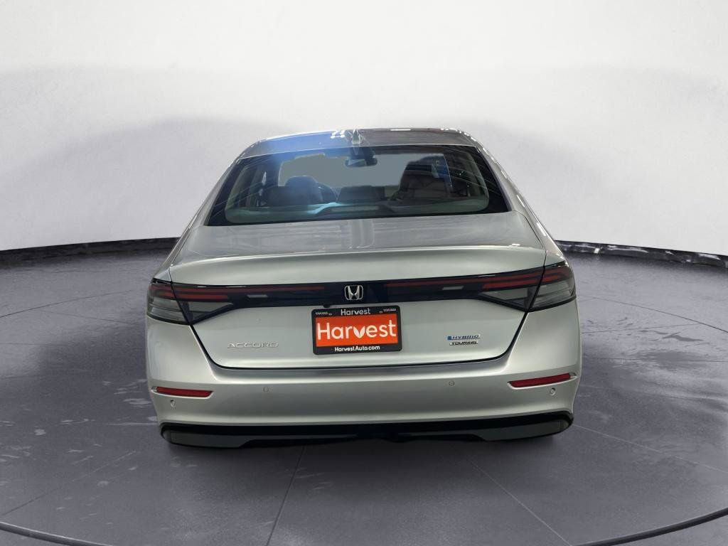 Used 2025 Honda Accord Touring image 7