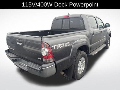 Used 2015 Toyota Tacoma 4x4 Double Cab w/ TRD Off-Road Package image 2