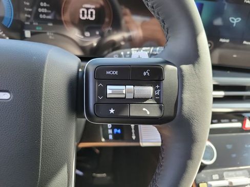 New 2026 Hyundai Santa Fe SE FWD image 6