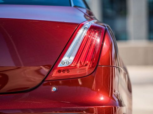 Used 2012 Jaguar XJ RWD image 84