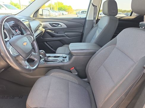 Certified 2018 Chevrolet Traverse LT AWD/4WD image 17
