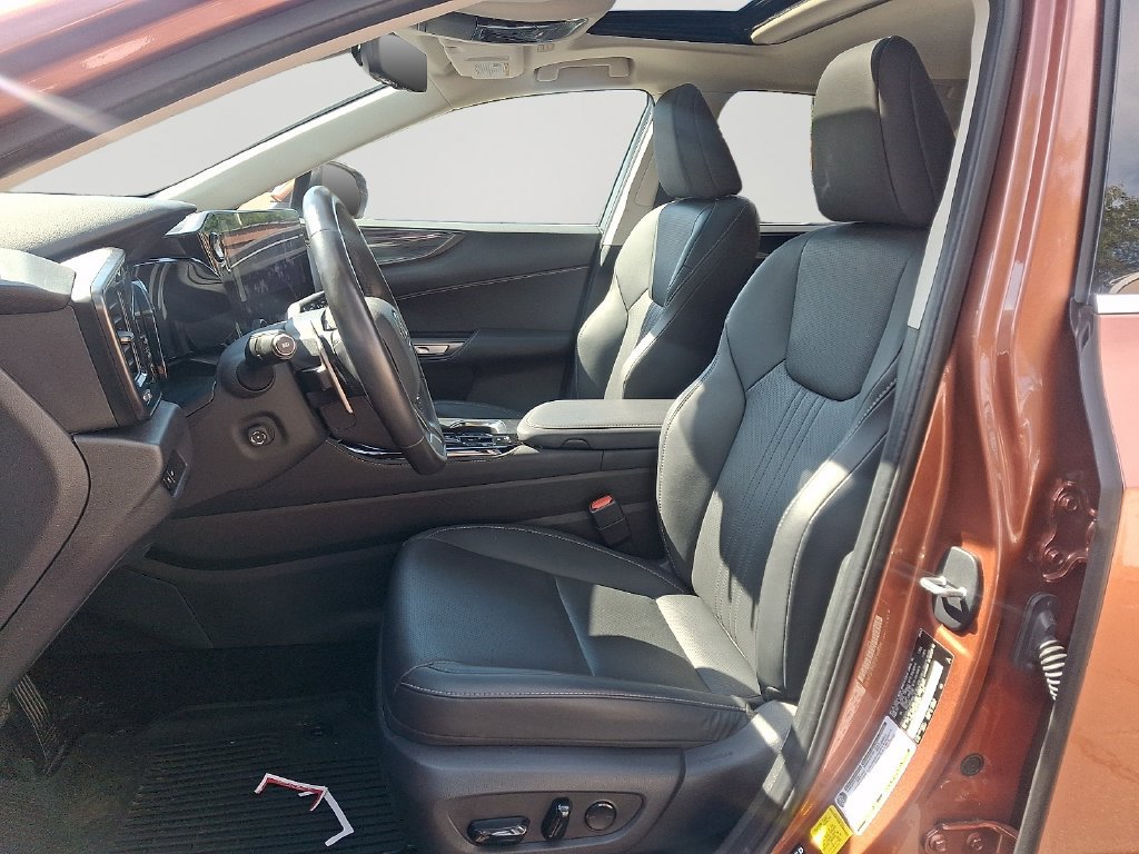 Certified 2025 Lexus NX 350 AWD w/ Accessory Package (K3) image 15