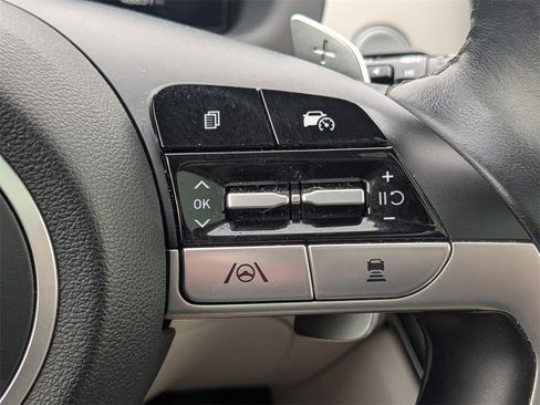 Used 2024 Hyundai Tucson Limited image 30