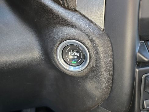 Used 2023 GMC Sierra 2500 SLE w/ SLE Convenience Package image 36