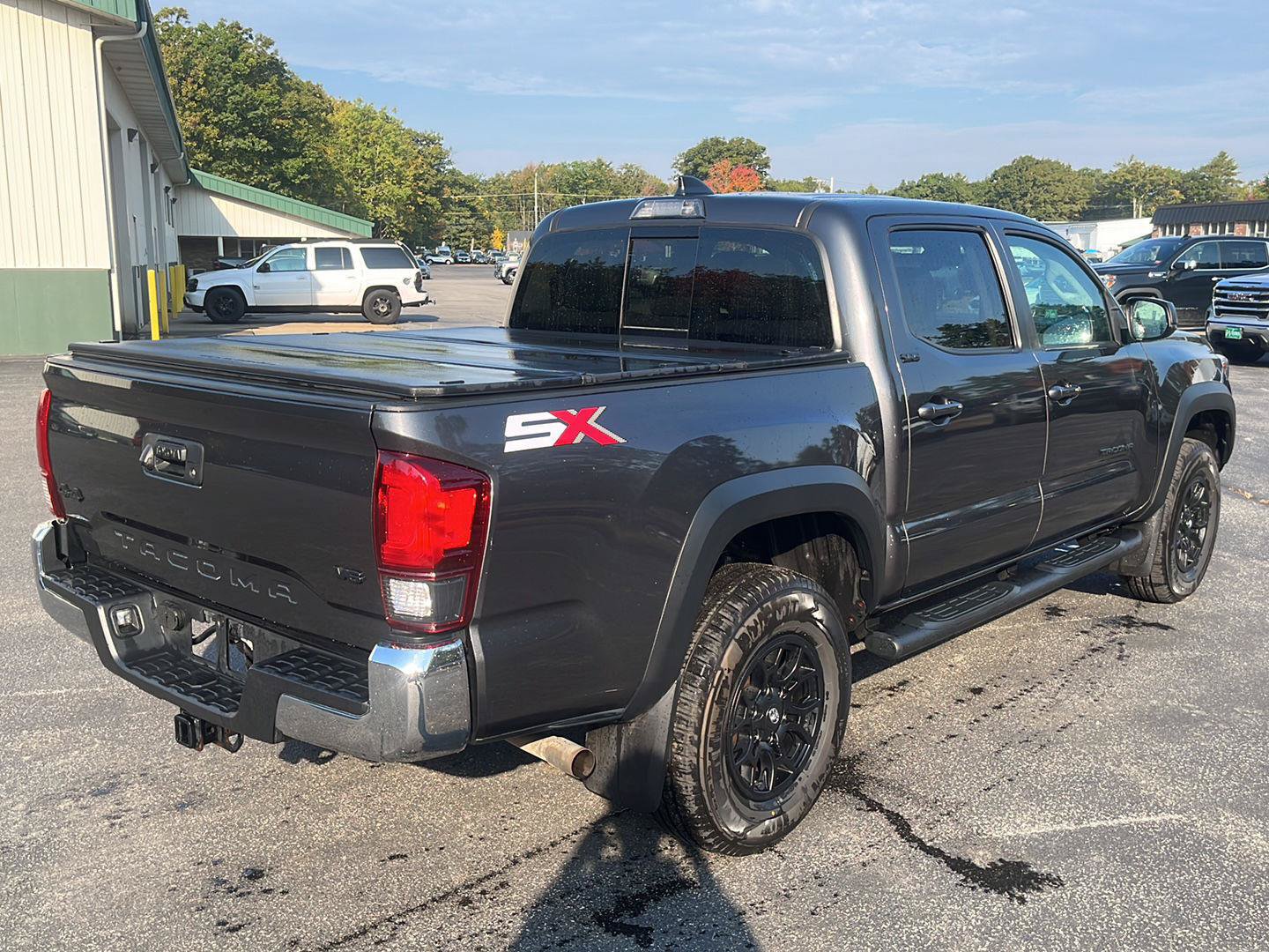 Used 2023 Toyota Tacoma SR5 w/ SX Package AWD/4WD image 5