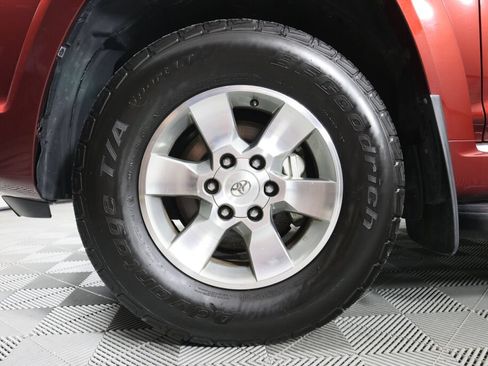 Used 2013 Toyota 4Runner SR5 w/ Premium Pkg AWD/4WD image 9