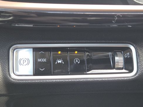 Used 2024 Buick Envision Sport Touring AWD/4WD image 31
