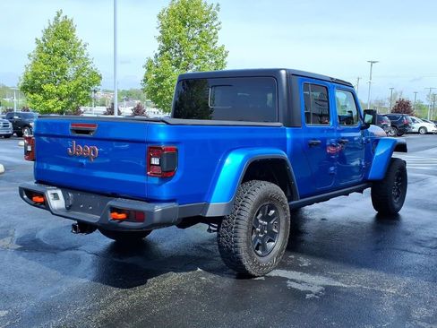 Used 2023 Jeep Gladiator Mojave w/ LED Lighting Group AWD/4WD image 6