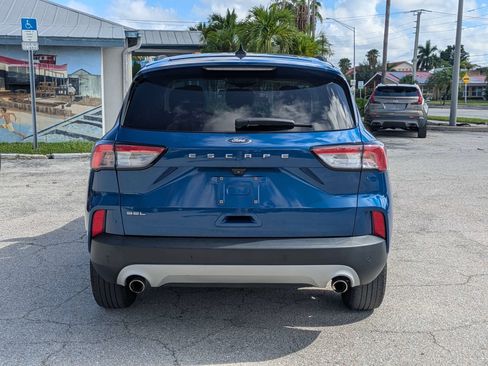 Used 2022 Ford Escape SEL FWD image 6