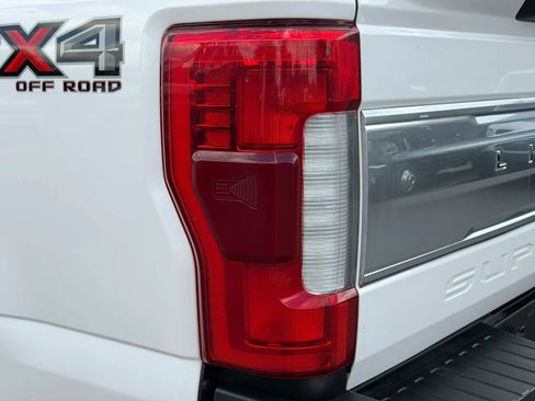 Used 2019 Ford F250 Limited AWD/4WD image 15